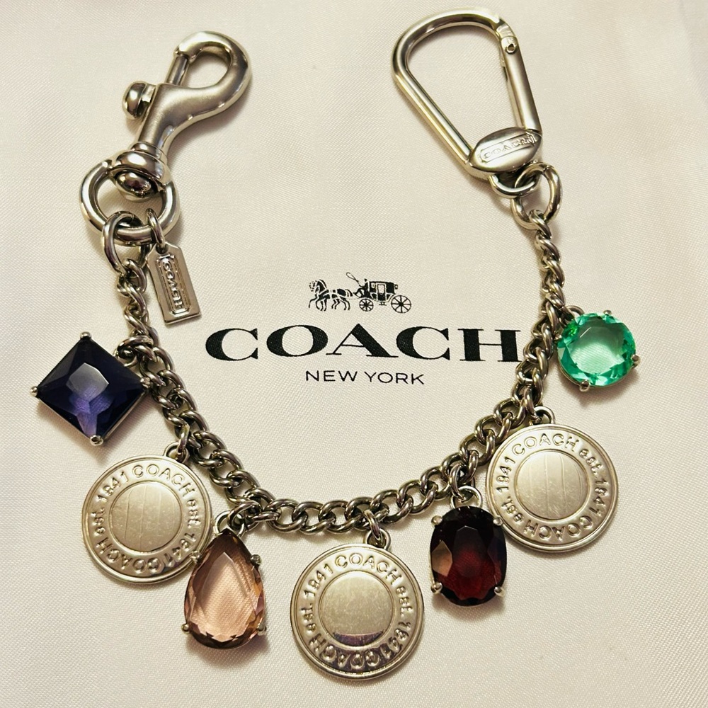 💰SOLD💰VERY RARE Coach 1941 Swag Bag Charm/ Keychain/ Bracelet - Picture 11 of 13